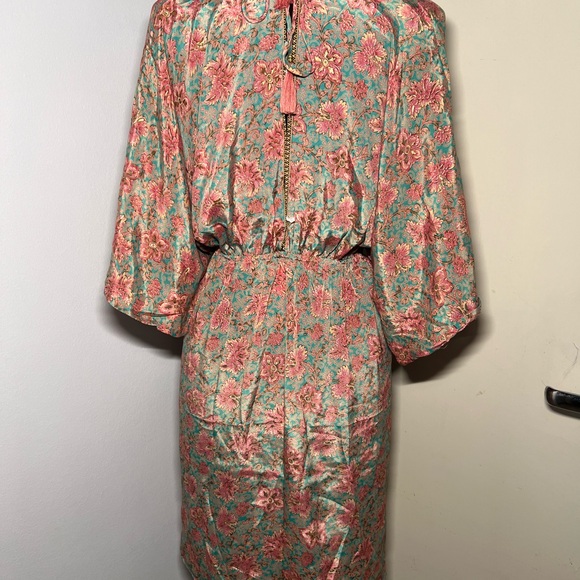 Karma Highway Dress - Picture 2 of 3